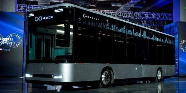 Foxconn       Mitsubishi Fuso
