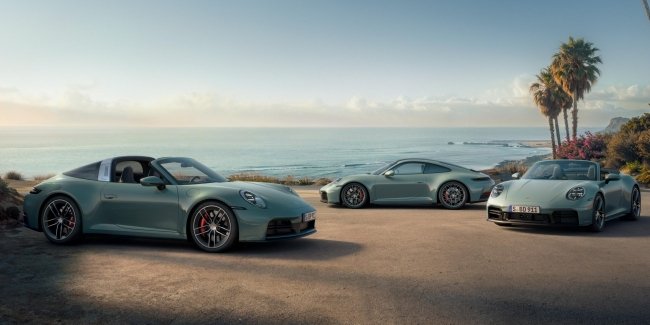 Porsche   911 Carrera 4S