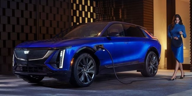   Cadillac Lyriq 2026 