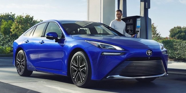    Toyota     