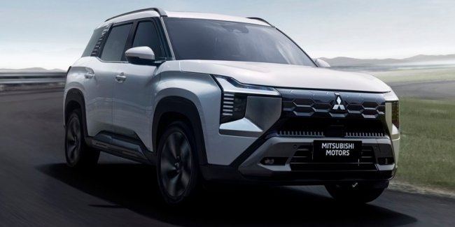     Mitsubishi Destinator