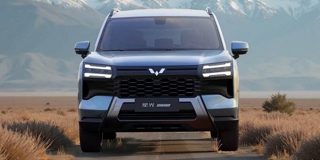 General Motors    Wuling Starlight 560