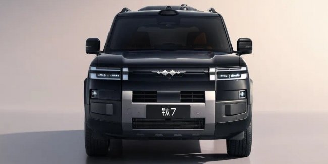    BYD Leopard Titanium 7