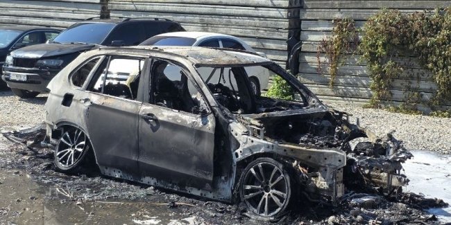  -     BMW X5
