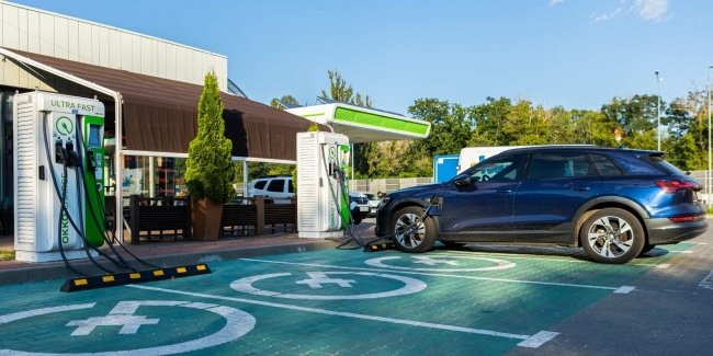    24 Ultra Fast Chargers  19 