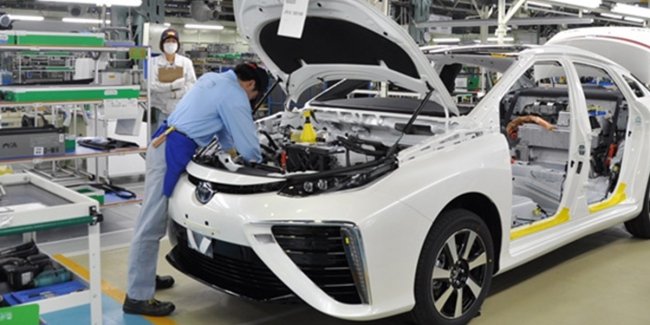 Toyota      