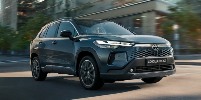  Toyota Corolla Cross -     