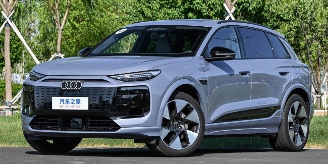 Audi Q6L e-tron       
