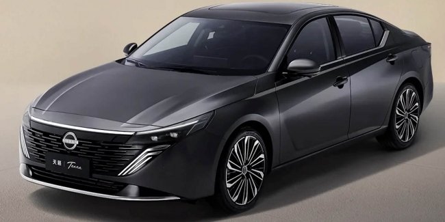 Nissan     Teana Plus