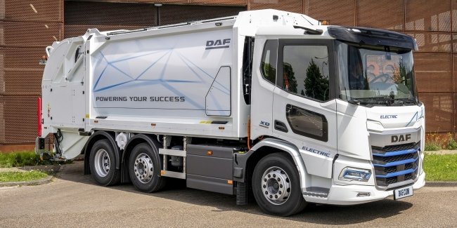 DAF Trucks  40   