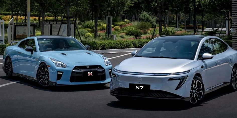 NISSAN　GT-R(R35) Машинка Nissan GTR R35 игрушка моделька металлическая