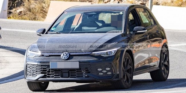 ϳ      Volkswagen Golf 9