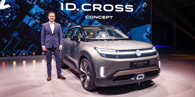      Volkswagen ID.CROSS