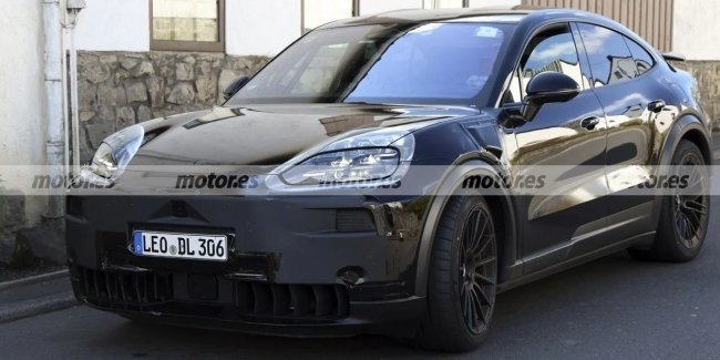    Porsche Cayenne Turbo GT