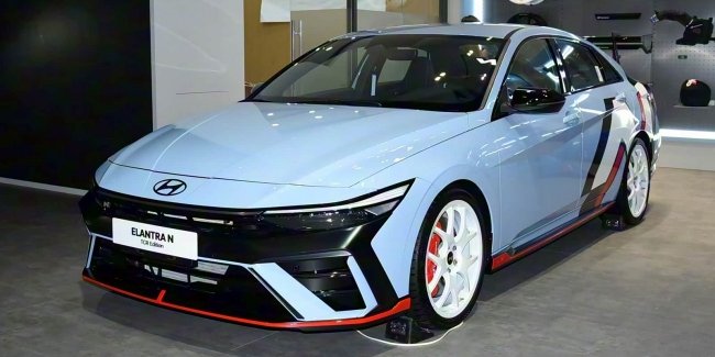     Hyundai Elantra N TCR Edition