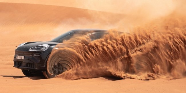   Porsche Cayenne     -   