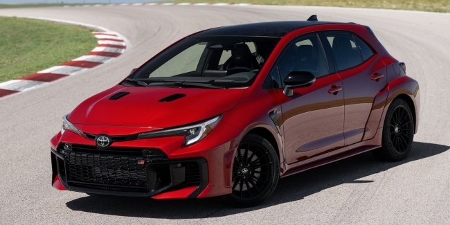 Toyota GR Corolla 2023 �������� ��������� ��� ��������� ���������