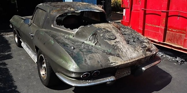  Chevrolet Corvette 60-    