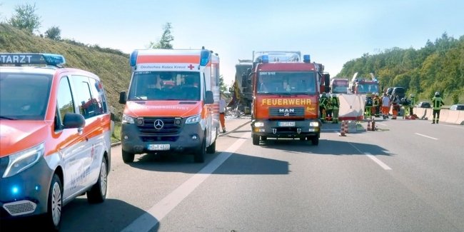 � ͳ������� ��䳿� ����������� �� �������������� ���� ���