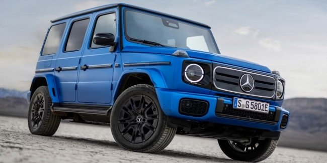 Mercedes-Benz    G-Class