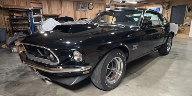 �������� ���������� Ford Mustang 60-� � ������ �����