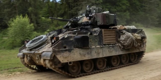 � ��� ������ ��������������� ������ ���������� �������� ��� ��������-��䳿� ��� M2 Bradley