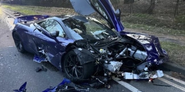 ǳ TikTok        McLaren