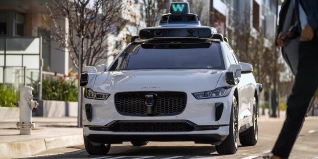 �������� Waymo ������� � ������� ����� ���������� ����
