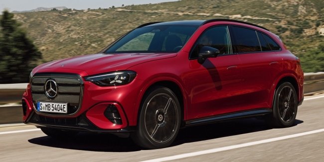 ����� ����������� Mercedes-Benz GLC EQ ��������� � ������
