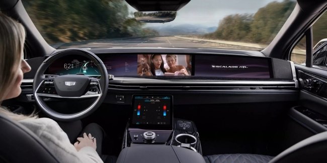 GM ������� Apple CarPlay �� Android Auto � ��� ���� ����� ����