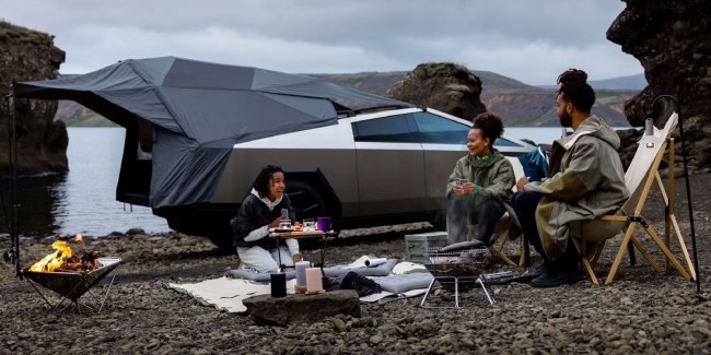 Tesla      Cybertruck