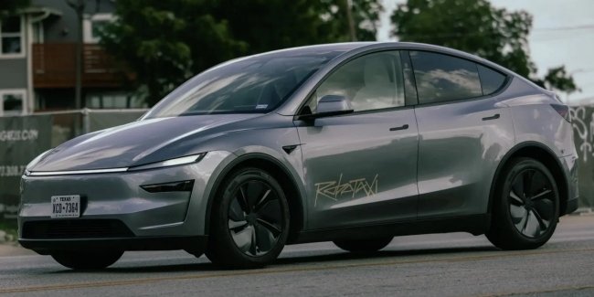 Tesla ����� �������� ���� Robotaxi �� 1500 ��������� � �����