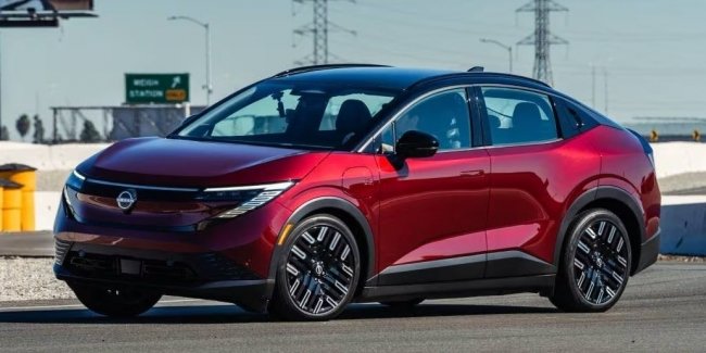 ����� Nissan LEAF ������� ������ ������ ����� ����, ��� �����������