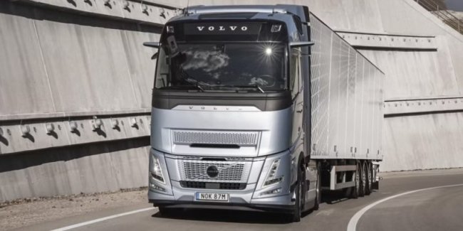 Volvo Trucks ������ � ��� ��������� ������� Stop/Start �� ����������