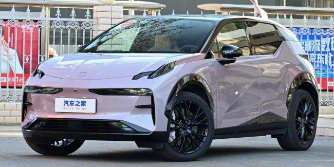 Geely �������� ��������� Zeekr X