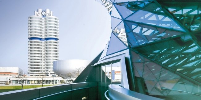 ����������� �������� BMW ��� �� 256 �������