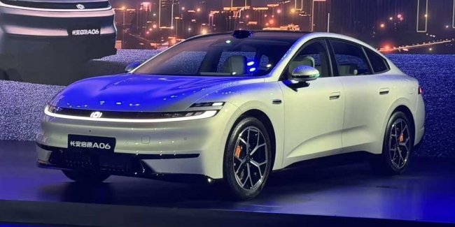 � ���� ������������ Changan Qiyuan A06