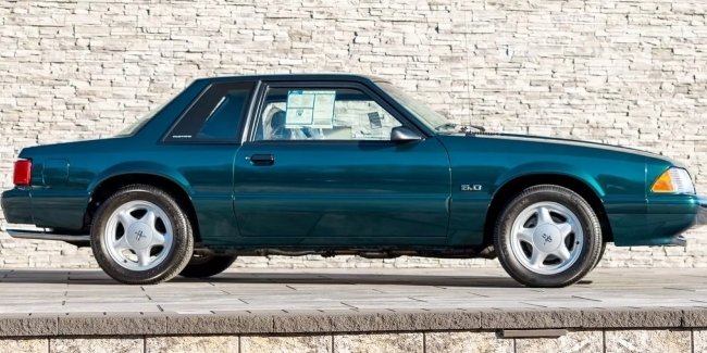 ���������������� Ford Mustang 1992 ���� ������� �� 149 000 ������