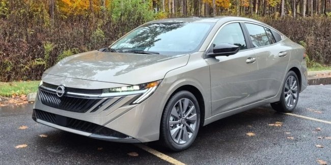 ����� Nissan Sentra ������� � ������ � ���