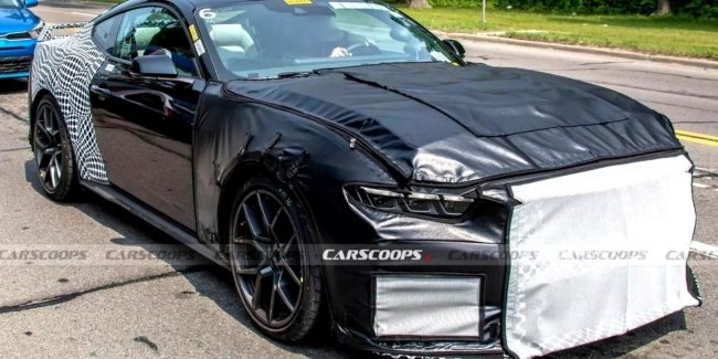 Ford �������� �� ����� GT500