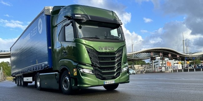 IVECO S-Way CNG ���������� ����� �������� ������ ����