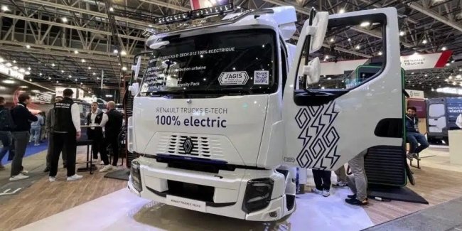 Renault Trucks �������� ������ ���������������� ��� ����