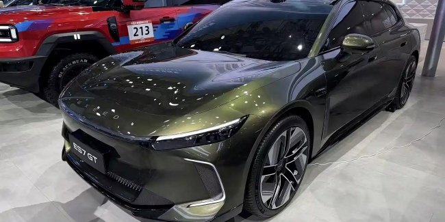 Chery   Exlantix ES7 GT    1700 