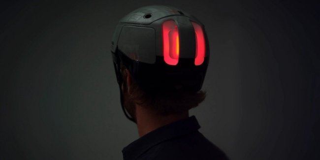 Rivian ������� � ������ �������� ����� ��� �������������