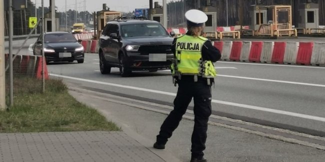 � ������ ���� ���������� ����� �������� �������� 52 ������ �� 145 000 �������