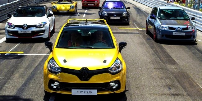 Renault ���� ���������� ��������� ���������� ������� RS