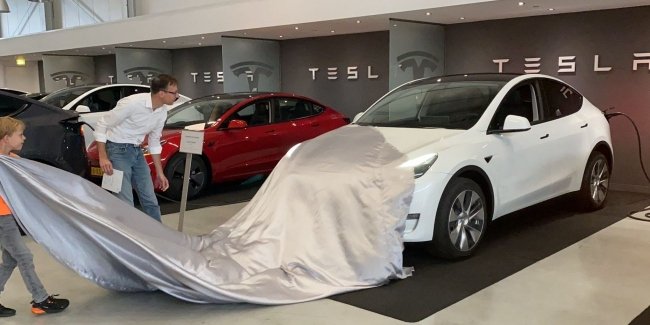 ������ Tesla � ��� ����� ����� �� ������������ �������