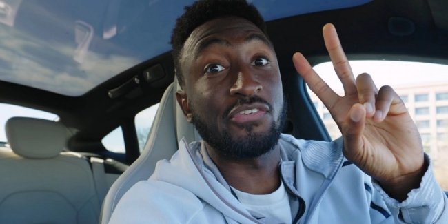 ������ ������ ������� Xiaomi SU7 � ������� � ������