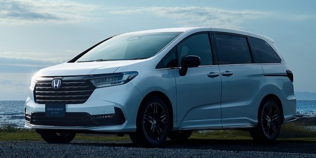 Honda ����������� ��������� Odyssey e:HEV