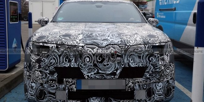 ��������� BMW iX1 ��������� �� ��� �����